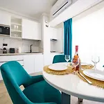 Apartamento The Queens Infinity Pool&spa Mamaia Nord Năvodari