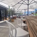 The Queens Infinity Pool&spa Mamaia Nord Năvodari
