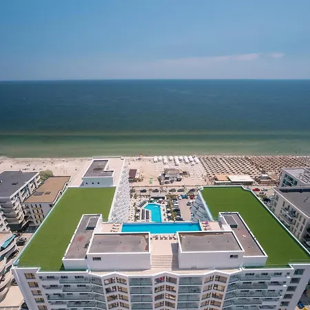 アパート The Queens Infinity Pool&spa Mamaia Nord