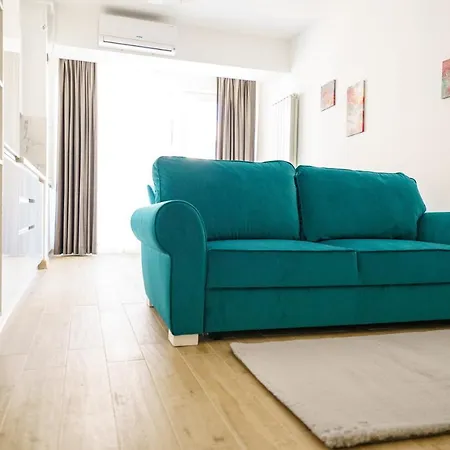 Apartment The Queen Infinity Pool&spa Mamaia Nord *