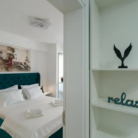 דירה The Queens Infinity Pool&spa Mamaia Nord
